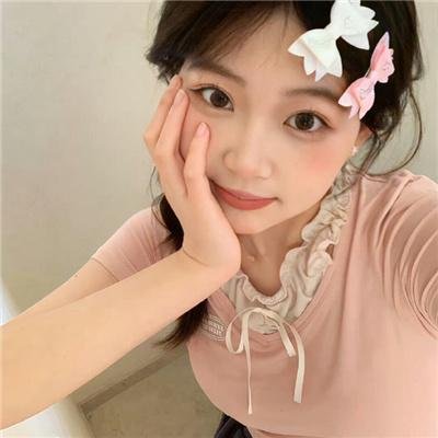 女兄弟海报